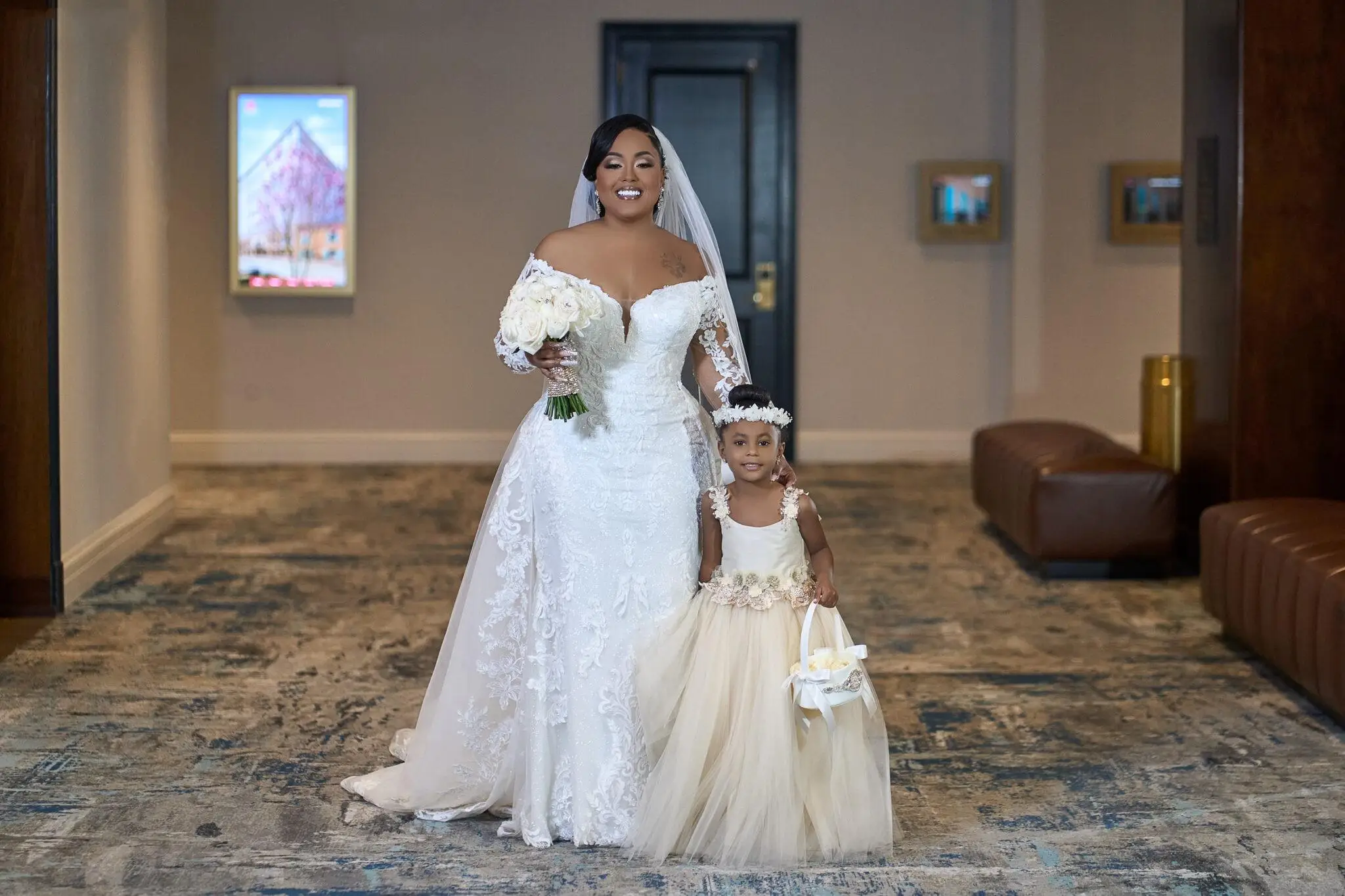 ASO EBI African High Split Overskirt Wedding Dress With Beaded Appliques, One  Shoulder, Keyhole Neckline, And Slit Plus Size Bridal Gown BC14877 2023  From Babynice666, $251.53