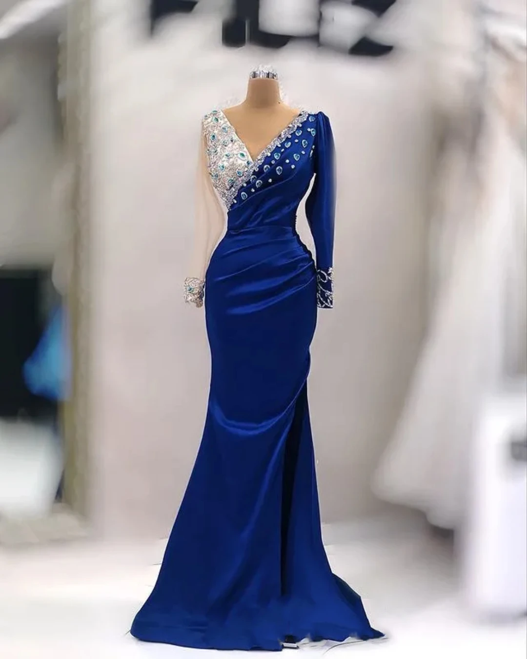 2024 New Arabic Exquisite Mermaid Evening Dresses V-Neck Long Sleeves Blue Crystals Appliques Beads Party Birthday Gowns Dress 1