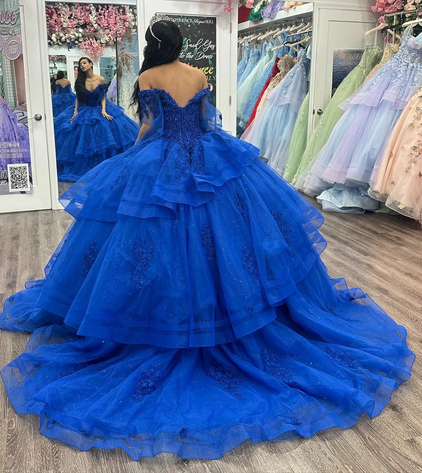 Cheap quinceanera hotsell dresses under 200