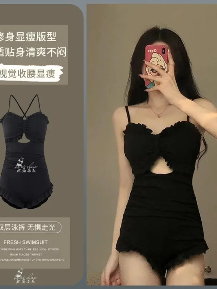 2024 One Piece Korean Hot Spring New Swimsuit Women Small Chest Sexy  Pleated Conservative Belly Covering Retro Holiday Swimsuit
