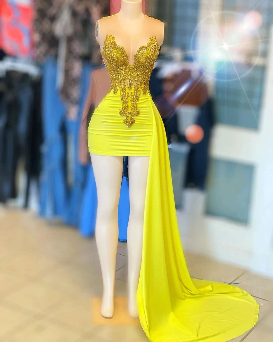 Yellow Sexy Diamond Sheer Short Prom Dresses Black Girls Beaded Birthday Party Dresses African Mini Cocktail Dresses Homecoming 1