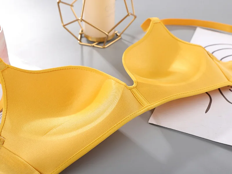  GHAKKE Sexy Seamless Bra for Woman Wireless Shockproof Sport  Underwear Push Up Lingerie No Wire Plus Size Anti-Sagging Corset (Color :  Yellow, Size : C_44/100) : Clothing, Shoes & Jewelry