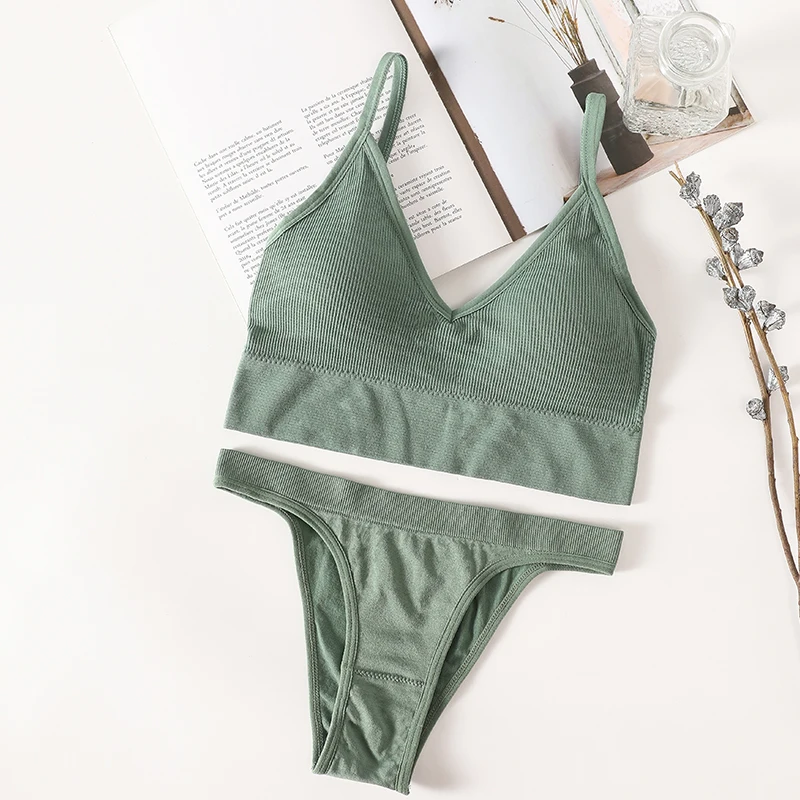 Women's Sexy Sports Underwear Set, Push Up Bra+Thongs - Products