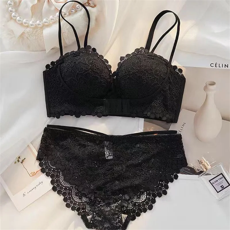Sexy Embroidered Lace Black Lace Bra Set With Push Up Bra, Garters