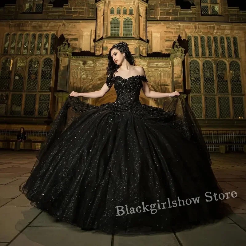 Black Glittering Luxury Crystal Quinceanera Dresses Off Shoulder Applique Beads Birthday Party Ball Gown Vestidos de 15 anos 1