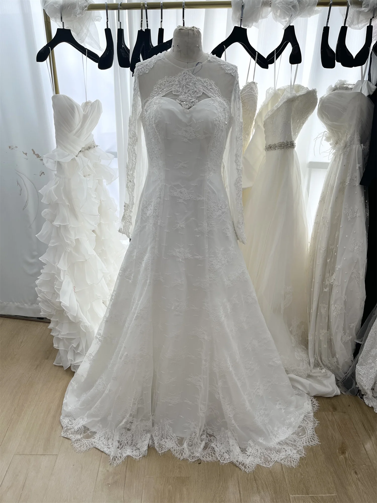 ToBeBridal In Stock  O-Neck Court Train Floor-Length Wedding Dress 2024 Bride Beading A-Line vestidos de novia 8184 1